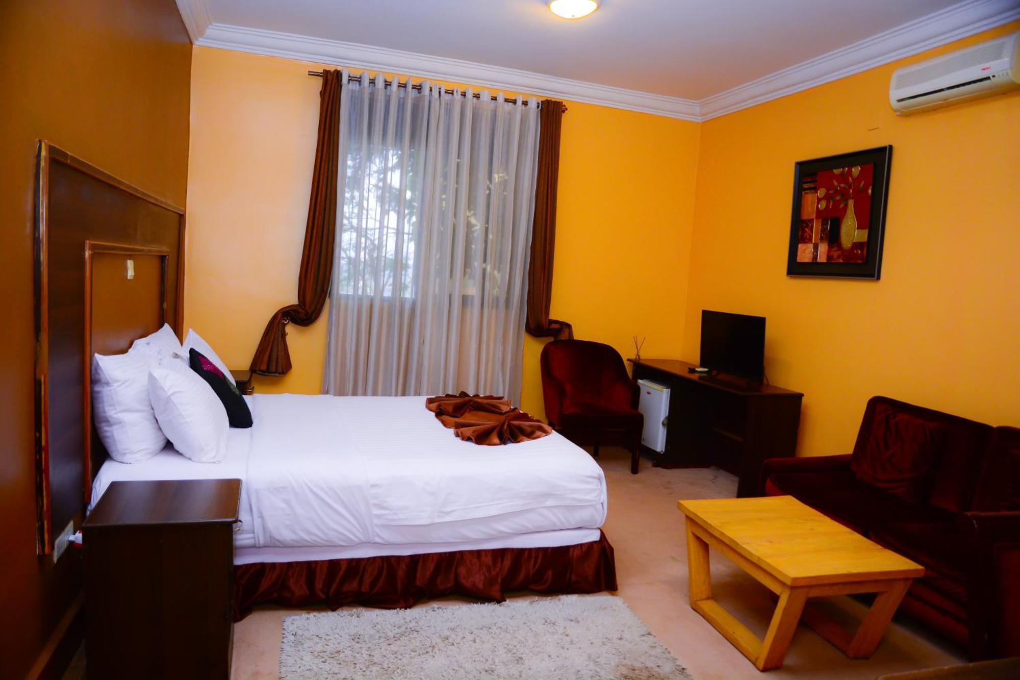 קיגאלי The Country Inn Hotel מראה חיצוני תמונה